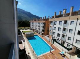 La Piedra L´Osu. Apartamento con piscina. Playa 3 km