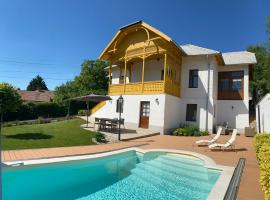Segesdy Villa, hotel a Balatonalmádi