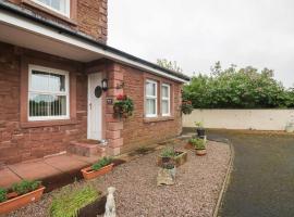 Shoreside Cottage, Cottage in Wigton