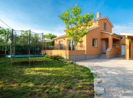 Holiday house TOIĆI, hotel v destinaci Krk