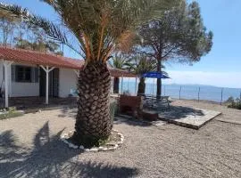 Beachfront 2Br Garden Bbq SeaView QuietRetreat