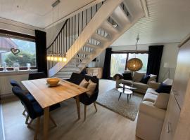 Blue Lounge Ferienhaus, hotelli kohteessa Dangast