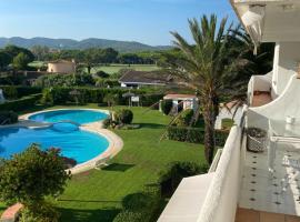 Ducado de Golf, hotel in Girona