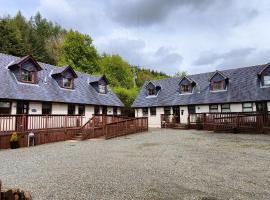 Ben Reoch Cottage - Loch Lomond and Arrochar Alps, hotel con estacionamiento en Tarbet