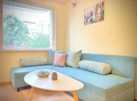 Sunny Central Apartment with TV & Wi-Fi