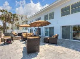 Shore To Please Beach Oceanfront Patio Pet Friendly