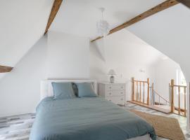 Un petit coin de Cathédrale, hotel in Beauvais