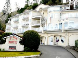 Casa Grande Inn, hótel í Qualicum Beach