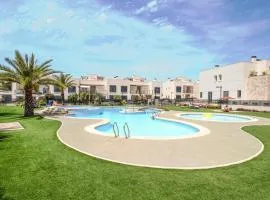 3 Bedroom Gorgeous Home In Torrevieja