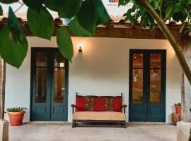 Épicos House, Your home away from home.