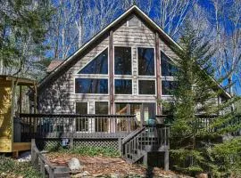 The Camby Cabin just 12 miles to downtown Asheville