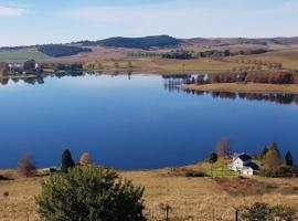 Lakeside Cottage on Spring Grove, hotel near Parking, Nottingham Road