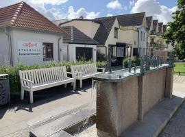 Doppelzimmer Muschelsucher, hótel í Warnemünde