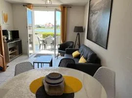 Charmant duplex 4 pièces avec piscine, parfait pour 6 personnes - FR-1-487-338