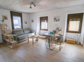 O Lar do Camiñante – apartament w mieście Palas de Rei 