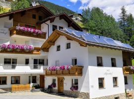 Apartment Alpenhof-1 by Interhome, hotel with parking in Sinsen