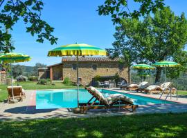Holiday Home A spasso tra gli ulivi by Interhome, hotel with parking in Ciggiano