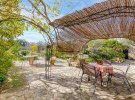 YourHouse Can Jaume, quiet villa with private pool in Arta, hotell i Artá