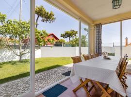 Holiday Home Capitão by Interhome, hotell med parkering i Maceira