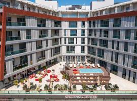Hotel TQ Plaza, hotel v destinaci Budva