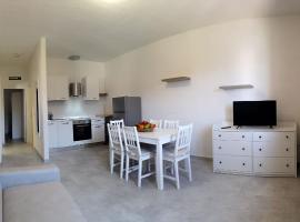 Moderno e ampio trilocale, vacation home in Porto Pozzo