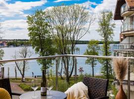 Willa Port Apartament Premium z widokiem na jezioro, hotel in Ostróda