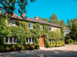 The Old Mill, bed and breakfast en Lymington
