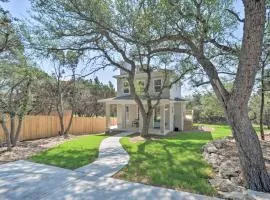 Canyon Lake Home with Deck about 1 Mi to Comal Park