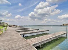 Lake LBJ Condo with Balcony and Shared Boat Docks