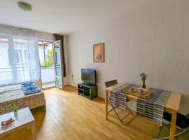 Top Center Relax, NDK & Vitoshka & Metro station