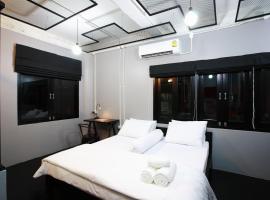 Meroom, boutique hotel in Phuket Town
