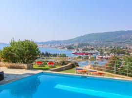 Skiathos Seaview Villa with Pool, cheap hotel in Punta