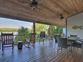 Dock and Hot Tub Susquehanna River Retreat!
