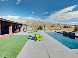 Saguaro Gardens Desert Retreat, hotel con pileta en Desert Hot Springs
