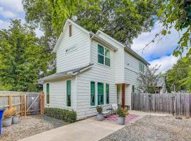 1130 Gunter Street, vacation home in Austin