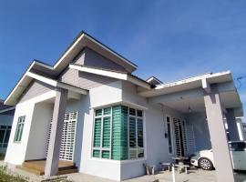 Qayyum Homestay Pauh Lima,Bachok,Kelantan, жилье для отдыха в городе Бачок