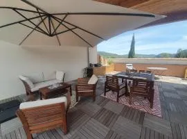 Terrasse 130m2 panoramique avec Climatisation Piscine - 3 chambres