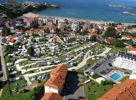 CAMPING SUANCES, hotel di Suances