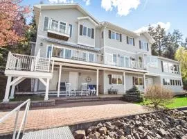 Honeysuckle Beach Retreat