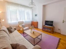 Apartment Revia