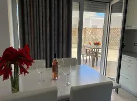 Luxury Sea View Apartaments