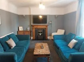 Llandudno apartment, quirky pub with tropical beer garden