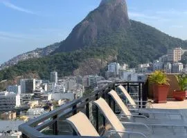 Top Flat Leblon, Piscina Vista Mar, 2 Quadras da Praia, Academia Vista Mar e Arrumação Diária By Tata