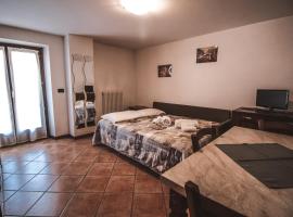 Residence Aquila - Mono Punta Valnera, apartment in Brusson
