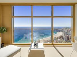 INTEMPO SKY RESORT by Costa Activa Rentals, vakantiewoning in Benidorm