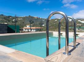 DejaBlue. Villa rural junto al mar y la montaña, mökki kohteessa Santa Maria de Guia de Gran Canaria