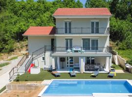 Stunning Home In Sinj With Wifi, hotell i Sinj