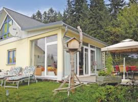 Cozy Home In Eibenstock Ot Carlsfel With House A Mountain View, ski resort in Weitersglashütte