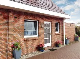 Lovely Home In Wittmund-altfunnixsiel With Kitchen