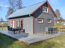 Stunning Home In Löttorp With Wifi, luxury hotel in Löttorp